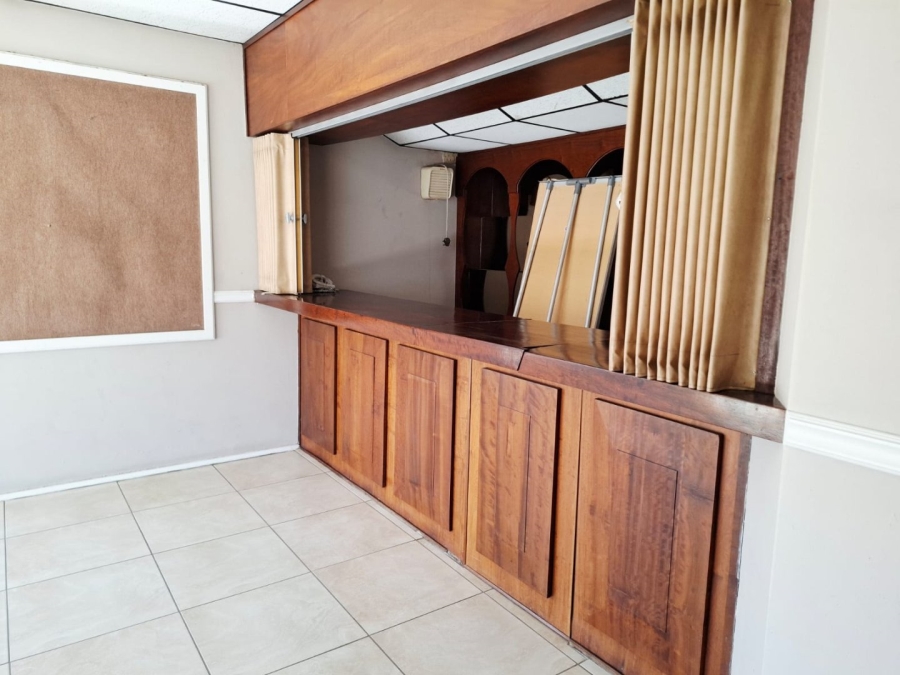 Commercial Property for Sale in Oos Einde Free State